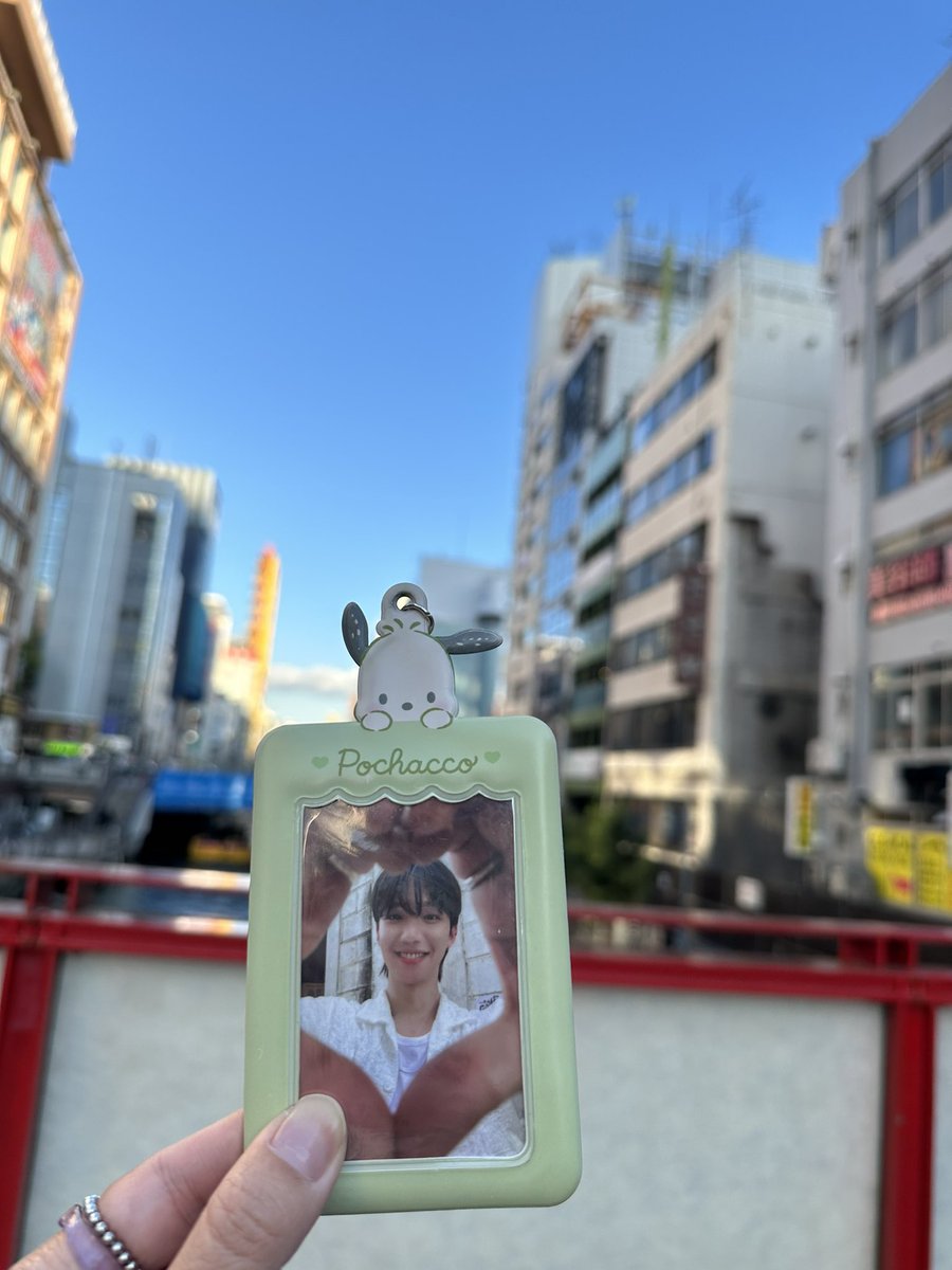 achapaca's tweet photo. とにかく、ずっとお目めがきゅるきゅるで一人一人を優しい���差しでしっかりと見てくれて日本語も頑張ってくれたようで低姿勢で、終始その人柄が出ていたヨンミンでしたね🦙日本での活動は楽しかったけど早かったと言っていたヨンミン🍅ヨンミンが楽しめたなら良かった◎
 #임영민 #LIMYOUNGMIN https://t.co/DRvuwgvhOE