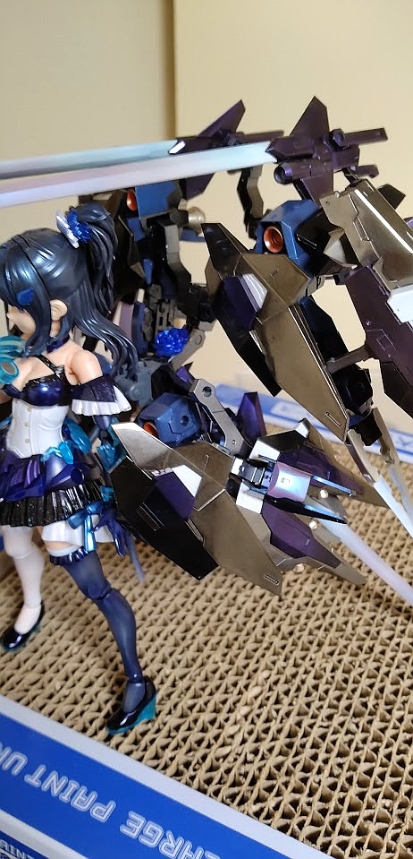 pocotan3's tweet photo. 灯織さんはゼルフィカールの武装を使用しています。

色はレーシングブルー、クリスタルカラーサファイアブルー、DEEPパープルと少しラメを使用してみました。

#30ms #シャニマス https://t.co/wXW2Y5Flqf