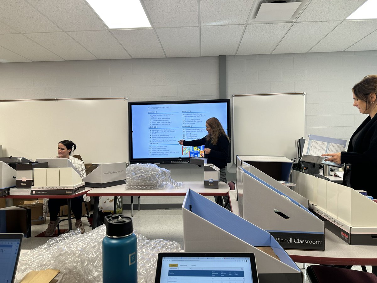 Tom Curry tweet media