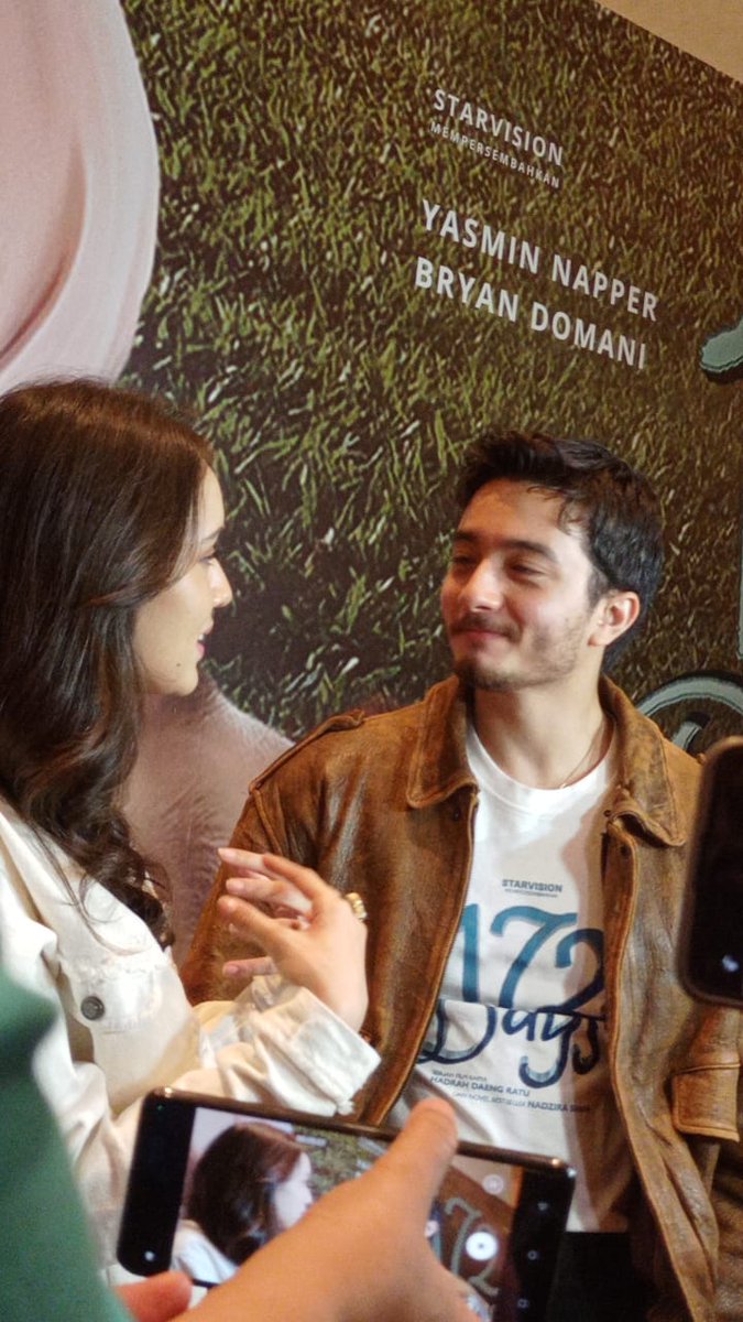 nadiaaip_'s tweet photo. Liat trailer aja udah kewren disini kamu bwayenn banyak adegan berat yg mungkin sebelumnya dia belum bisa, congrats atas film 172 days nya makin sukses terus kedepannya 🫶🫶

Maaci teh liskaa fotonyaa🫶 https://t.co/VCC8BoiRfS