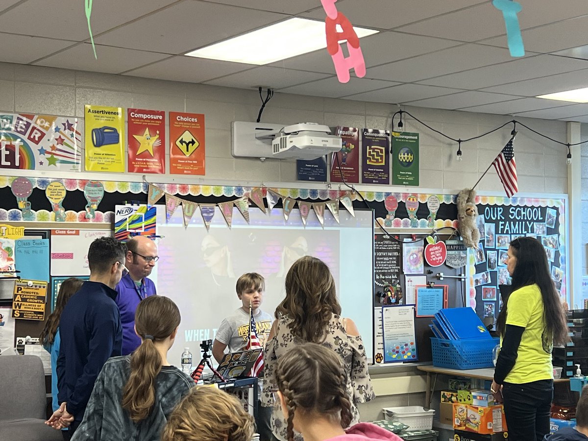 MrsMarshallTSC's tweet photo. @ConsciousD Jenny Barkac has had a busy 3 days filling our 🩷’s &amp; 🧠’s. We are grateful! @TSCBrainBrigade #TSCMind #CDatTSC https://t.co/dX5GZl7XTe