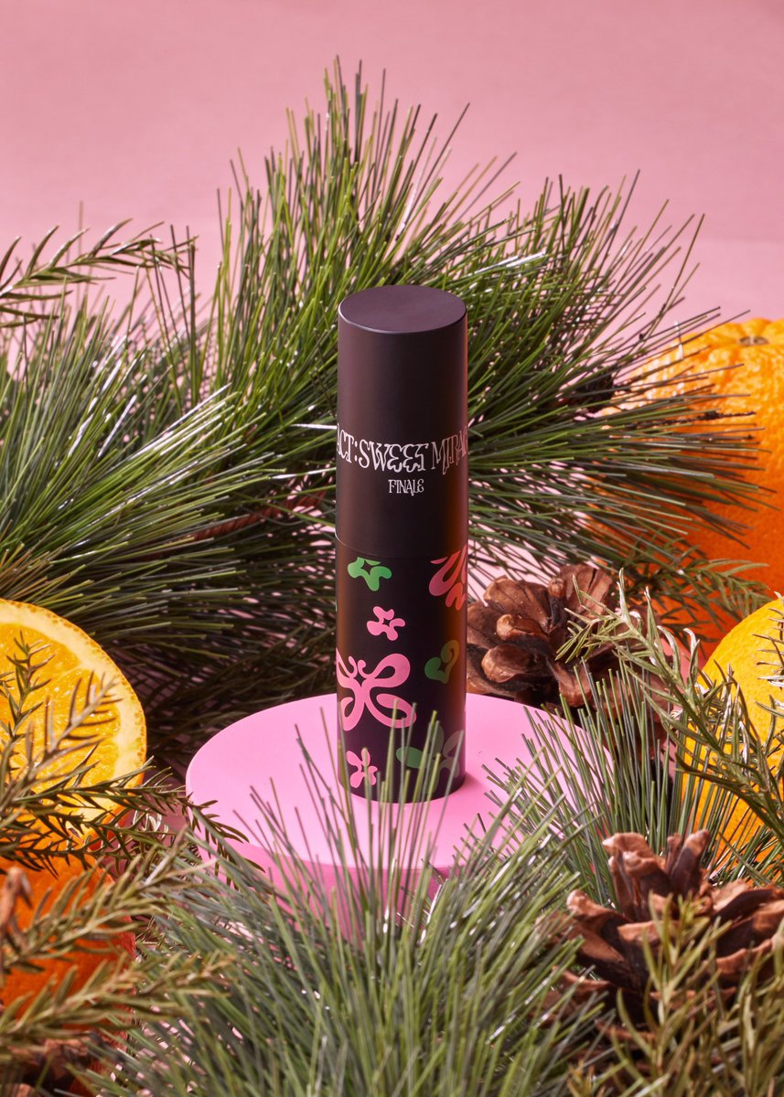 translatingTXT's tweet photo. the new merch includes the scent that was sprayed during the ‘blue hour’ performance at the act: sweet mirage concert in seoul!! https://t.co/U5DSmFZL0P