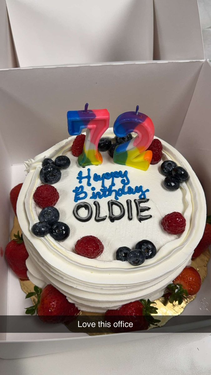 armansqureshi's tweet photo. Some last day of the rotation office humor from my favorite rotation so far. Was so lucky to spend my 27th bday with the pediatrics office here in PCB. I will cherish every day I got to spend with the providers, nurses, staff and especially the patients and their parents! https://t.co/MSSPiPfHci