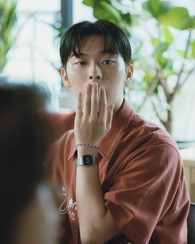 1023film's tweet photo. college student cheongchan are so pretty 🙁💗 https://t.co/Ukc9l6XF9X