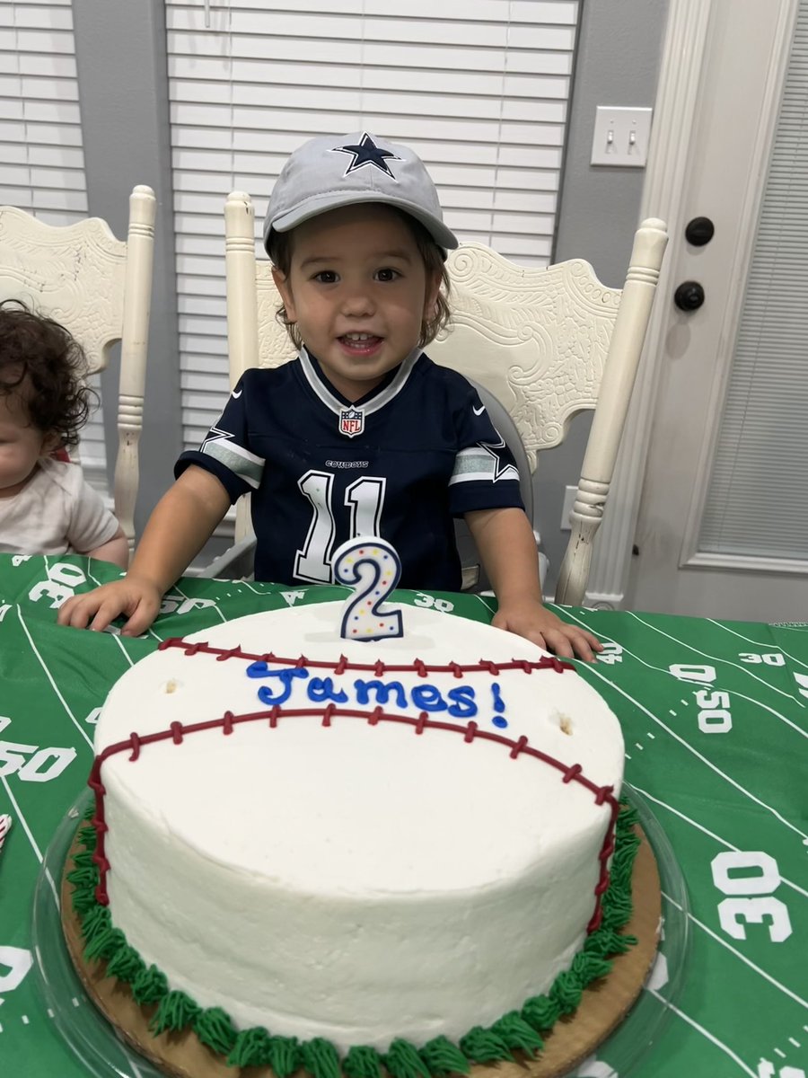 James Villarreal tweet media