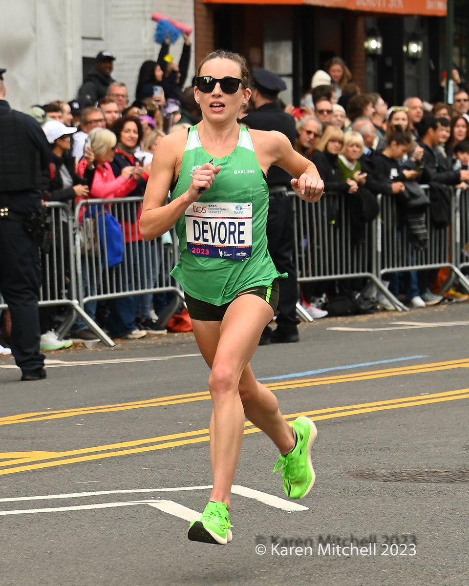 Congrats to @DevoreSydney (32) MI 12th place 3rd 🇺🇸 @nycmarathon 2:36:01, another US Olympic Marathon Trials qualifier. Her PB 2:31:08 was at @bostonmarathon 2023 We’ll see you at the trials!! @McKirdyTrained #usolympicmarathontrials @Clay50sub4
