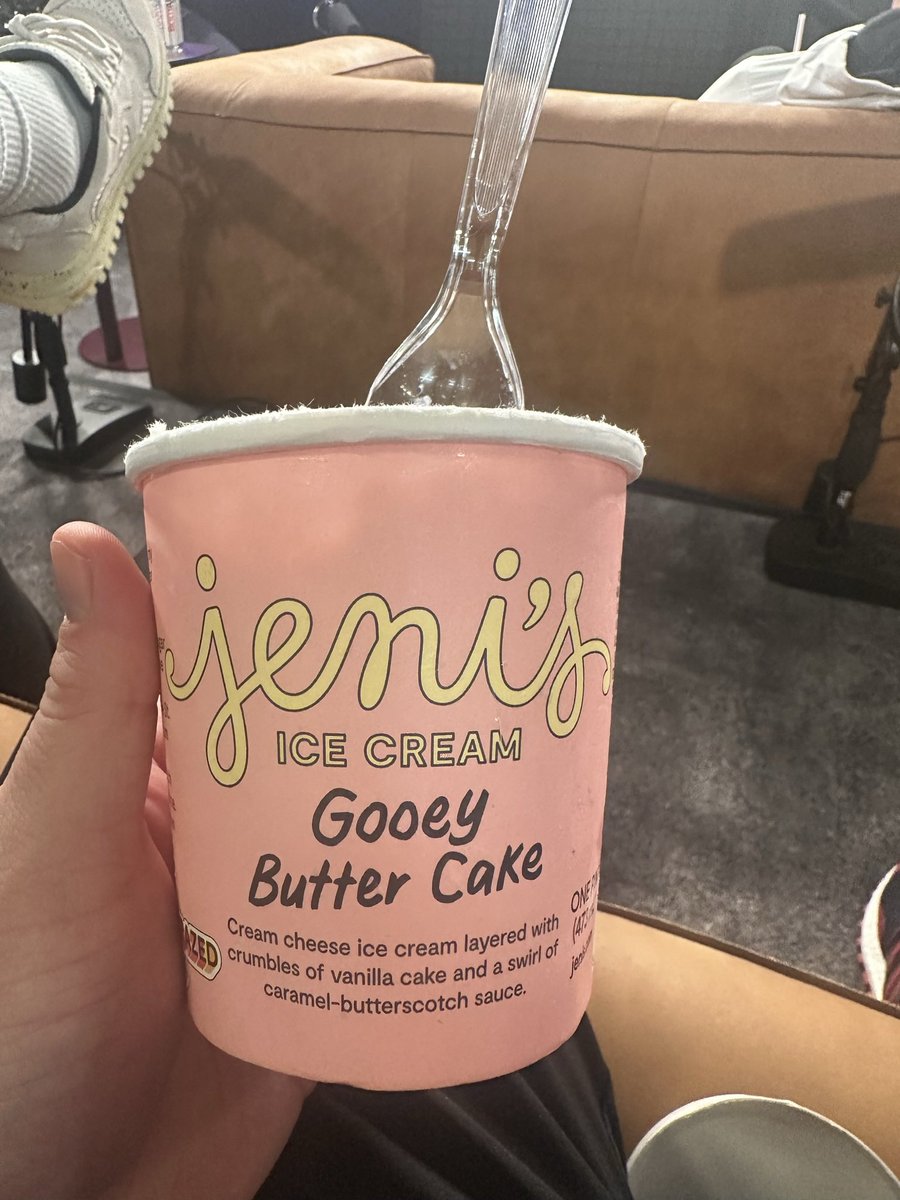 Jerrythekid21's tweet photo. Bully Food https://t.co/V076BvNr3t