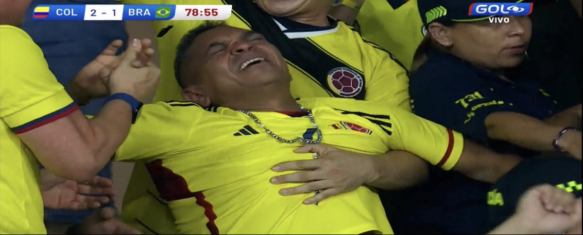 Cuando le empiezan a pedir papeles a todos para el contrato del otro año, menos a mi.