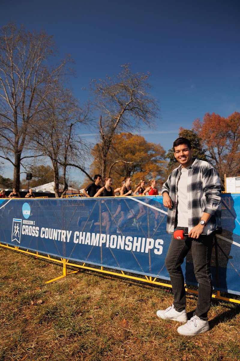 Chris Chavez tweet media