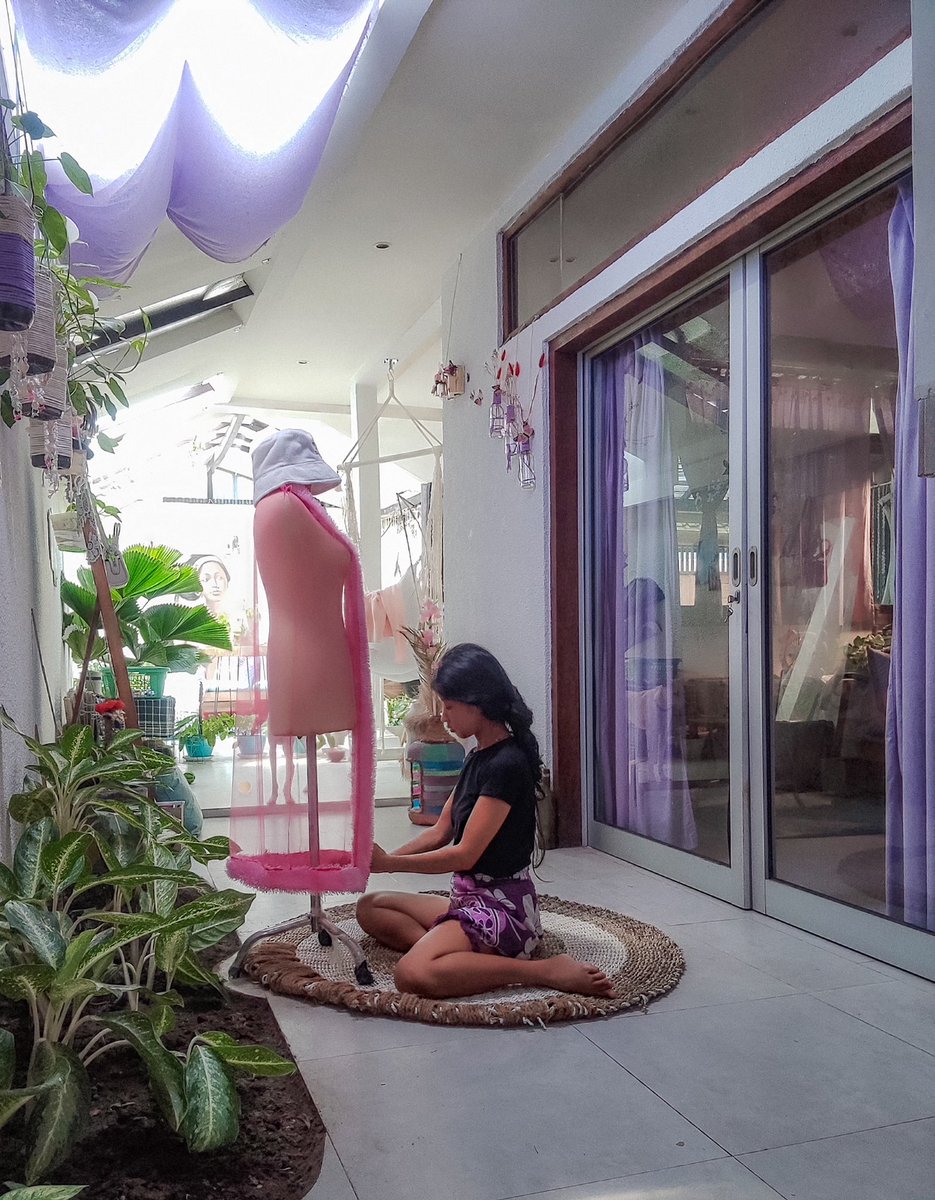 Maeganlifeprint's tweet image. #recycledlife #madeitwork #seagrassrug #ruined by my dog