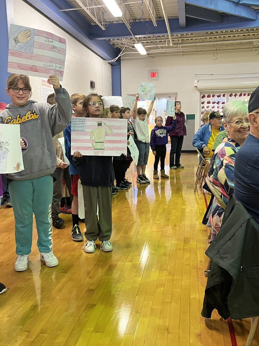 KaraTaylorhd4's tweet photo. Veterans Day at the YMCA.  The students made posters, cards, and sang patriotism songs.  Thank you Mrs. Butler for your musical talent.  @HoldregeDusters #thedusterway https://t.co/GJoTXeKhr8