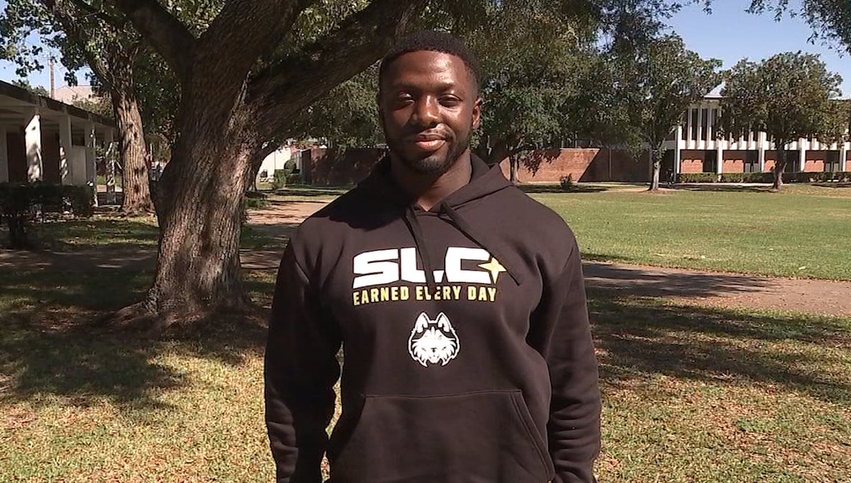 Adam Winkler (@adam_m_winkler) on Twitter photo Xavier McIntyre, <a href="/HCUFootball/">HCU Football</a>’s 4th-leading tackler this season, had numerous reasons to quit after graduating from <a href="/FBISDAthletics/">Fort Bend ISD Athletics</a> in ‘19.
He refused.
Our <a href="/abc13houston/">ABC13 Houston</a> story on the <a href="/ElkinsFootball/">Fort Bend Elkins Football</a> product who went from walk-on to defensive standout: abc13.com/xavier-mcintyr… Xavier McIntyre, <a href="/HCUFootball/">HCU Football</a>’s 4th-leading tackler this season, had numerous reasons to quit after graduating from <a href="/FBISDAthletics/">Fort Bend ISD Athletics</a> in ‘19.
He refused.
Our <a href="/abc13houston/">ABC13 Houston</a> story on the <a href="/ElkinsFootball/">Fort Bend Elkins Football</a> product who went from walk-on to defensive standout: abc13.com/xavier-mcintyr…