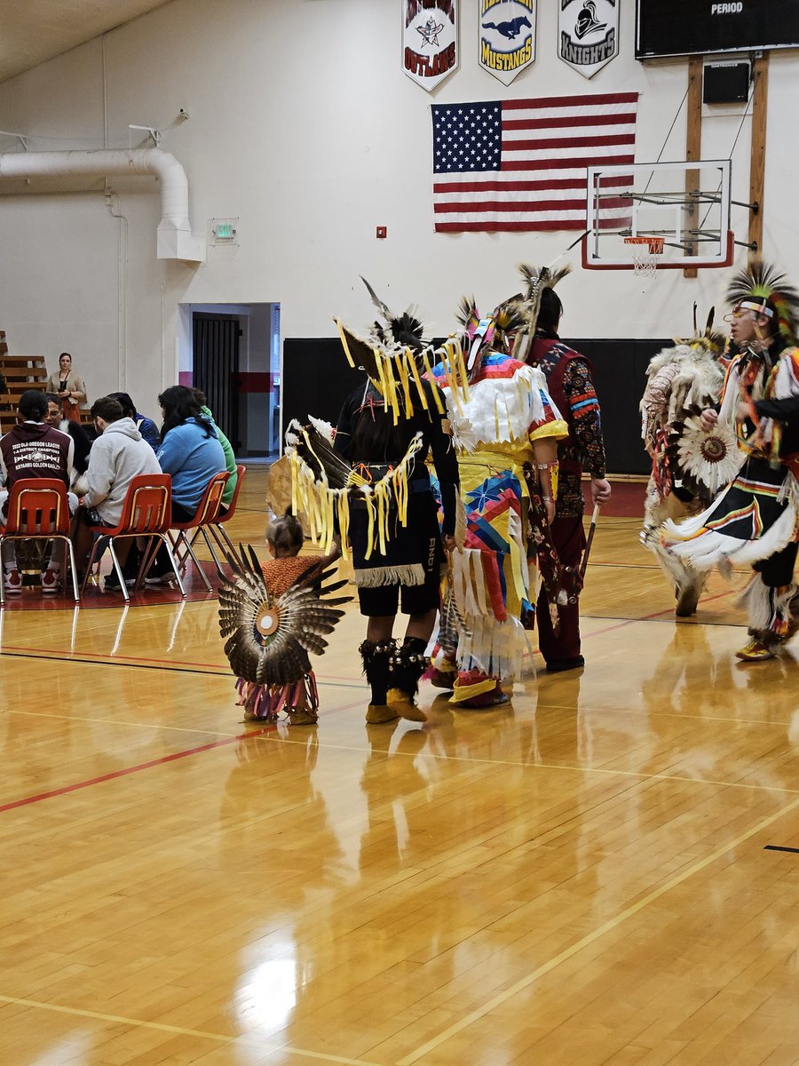 MsDoremus's tweet photo. Annual Pow Wow. We are so proud of our participating students. One of the favorite days of the year. 
#tigerscots #ctuir https://t.co/1toc5VXWe8