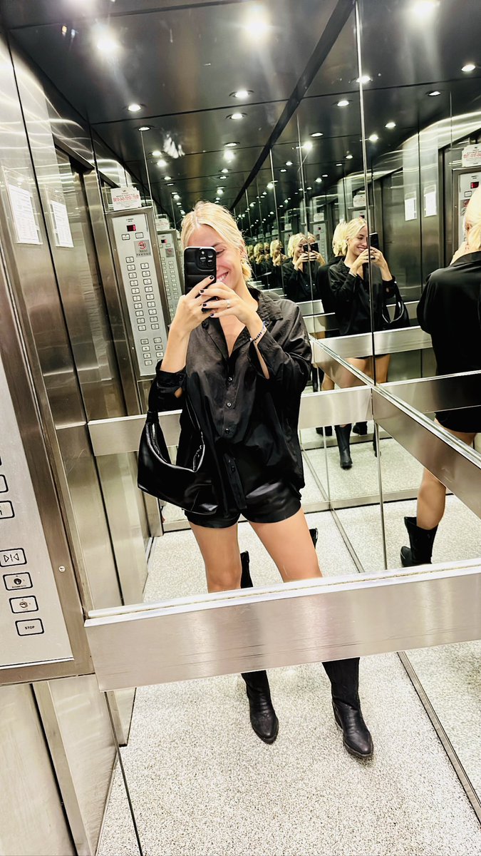 𝐅𝐢𝐧𝐢 tweet media