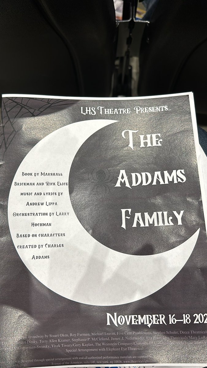 AAdamsEML's tweet photo. Full disclosure!!!! The Addams Family musical is BRILLIANT!   Bravo @LHSJAYS for an incredible performance! https://t.co/pMTiW4rlKJ