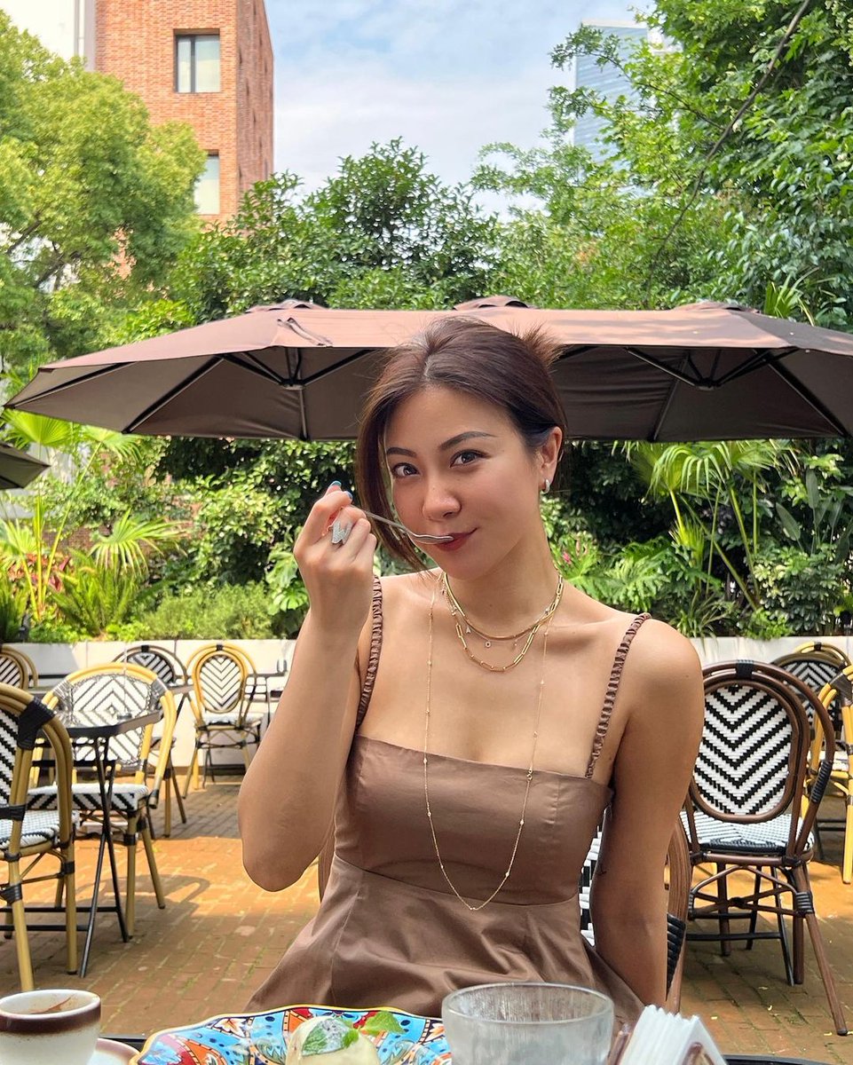 Jinnie tweet media