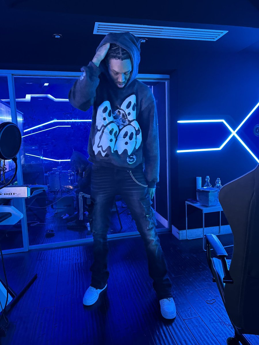 nh_tiny's tweet image. Wizards Of Waverly Place 💙💥💔