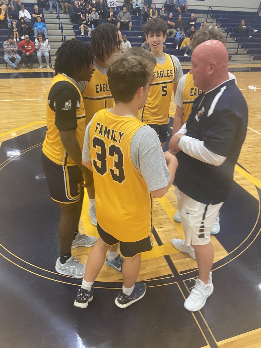 detweiler_mark's tweet photo. Thanks to our Delta Basketball Boosters for organizing our FanJam!  Always enjoy starting our season with this event! https://t.co/Oem3CCSU4Q