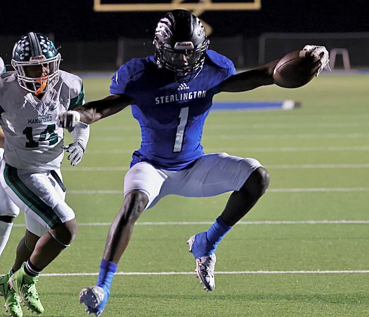 TOUCHDOWN | Sterlington 35, Mansfield 15, 4:40. 
David Hickman recorded a pick for the Panthers. Then Colvin scored on a 6-yard touchdown. That’s 4 TDs for Colvin.