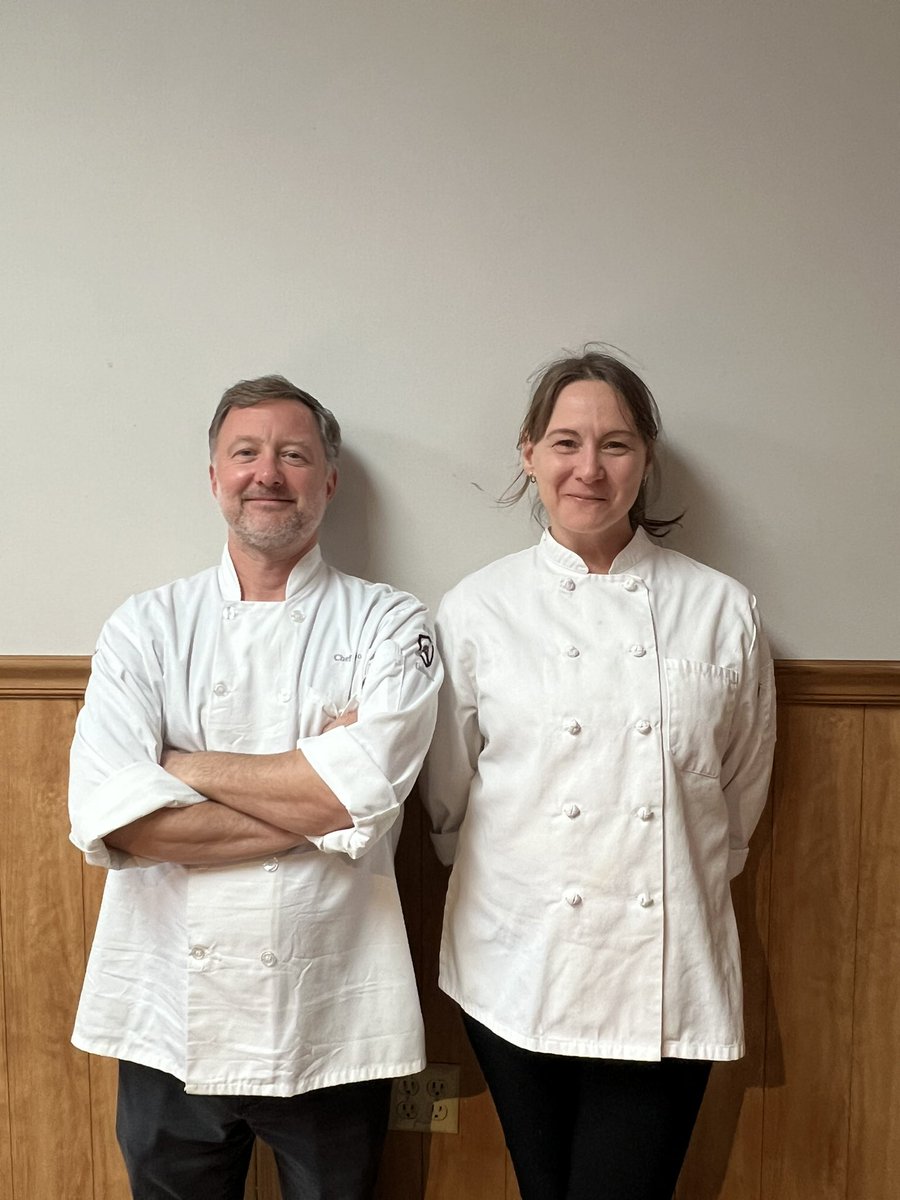 NutleyFPA_CTE's tweet photo. Today the NHS Culinary program under the direction of Mrs. Boymann & Mr. Gulardo continued the tradition of catering the annual Nutley Chamber of Commerce Thanksgiving Luncheon hosted at the Nutley VFW. Their skills & techniques shined through as always. ๐ฆ๐ฝ๏ธ #nutleycte https://t.co/lCtuBDv4WY