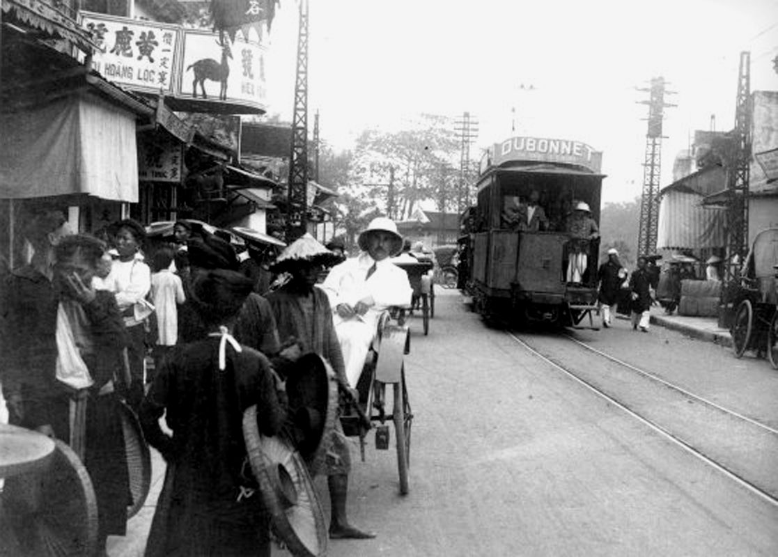 AnhPH889's tweet photo. Hanoi 100 years ago https://t.co/cL4hcsNdj1