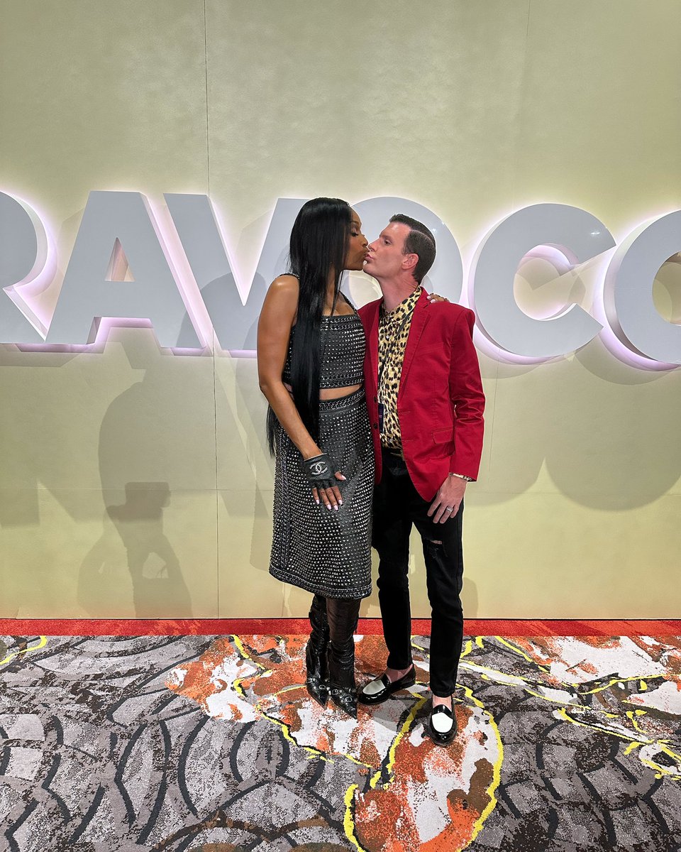 The Ms. <a href="/iheartMarlo/">Marlo Hampton</a> Mercer xo 😘💋