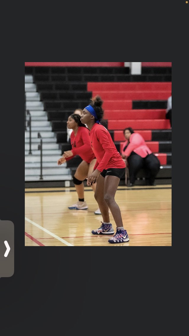 D1jolly's tweet photo. D1 in volleyball😂 https://t.co/utgI9EKzrS