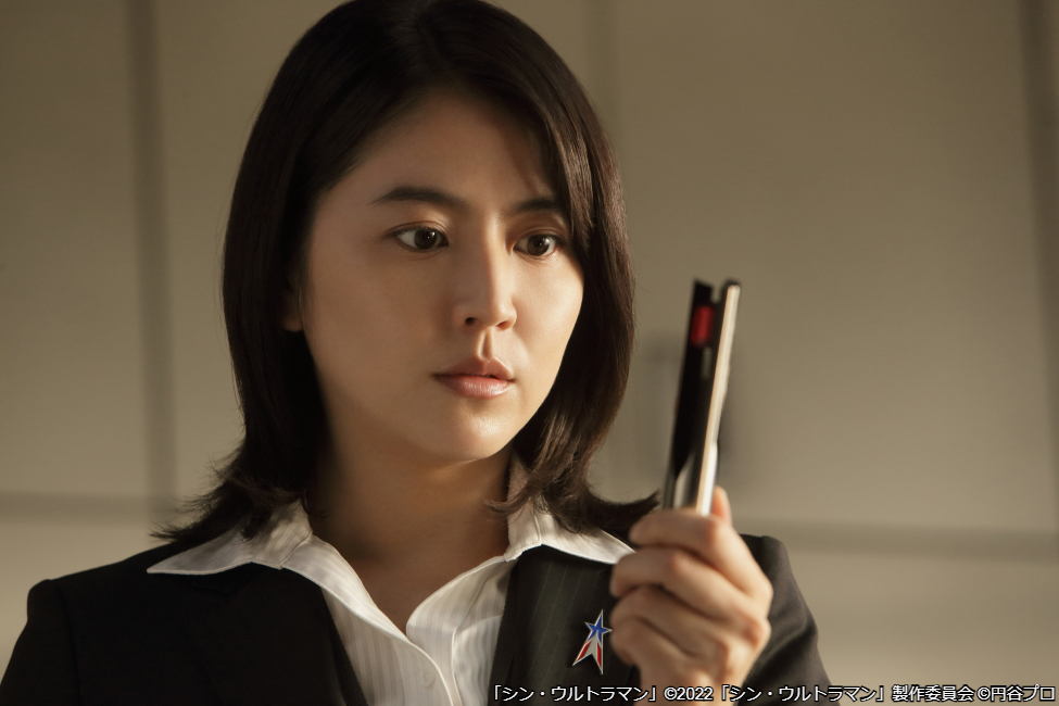 WOWOW映画 (@wowow_movie) on Twitter photo ◤#シン・ウルトラマン◢
11/18(土)午後8:00
WOWOW初放送‼
企画・脚本:庵野秀明
監督:樋口真嗣
出演:斎藤工 長澤まさみ 西島秀俊 有岡大貴 早見あかり 田中哲司 ほか
国民的特撮ヒーローの新たな誕生を
新解釈と最新VFXで映画化🎬
現代日本が舞台のウルトラマンをお楽しみに✨
<a href="/shin_ultraman/">映画『シン・ウルトラマン』公式アカウント</a> ◤#シン・ウルトラマン◢
11/18(土)午後8:00
WOWOW初放送‼
企画・脚本:庵野秀明
監督:樋口真嗣
出演:斎藤工 長澤まさみ 西島秀俊 有岡大貴 早見あかり 田中哲司 ほか
国民的特撮ヒーローの新たな誕生を
新解釈と最新VFXで映画化🎬
現代日本が舞台のウルトラマンをお楽しみに✨
<a href="/shin_ultraman/">映画『シン・ウルトラマン』公式アカウント</a>