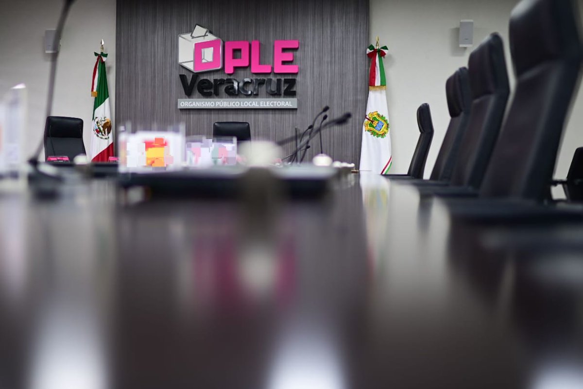 TVN_Veracruz's tweet photo. El OPLE Veracruz invita a la ciudadanía a participar en su Convocatoria para integrar los 30 Consejos Distritales del Organismo que organizarán el Proceso Electoral Local Ordinario 2023-2024 en toda la Entidad, la cual cierra el 27 de noviembre de 2023.

https://t.co/AcUTjx4O4u https://t.co/O1qbETxUbL