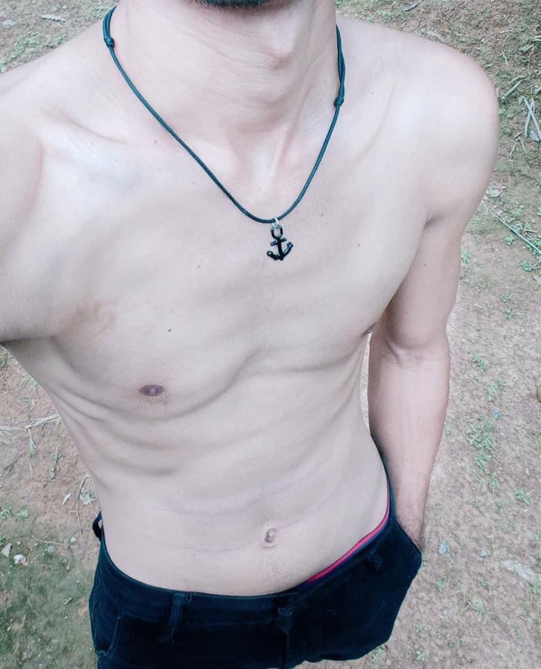 Isepin yang mna? Bawah atau puting ku?