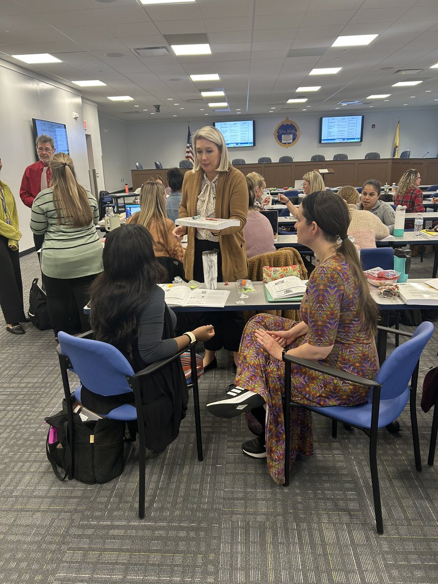 Day 2 of <a href="/PECS_USA/">PECS USA</a> training! So many opportunities to practice. Lots of excitement in the air!