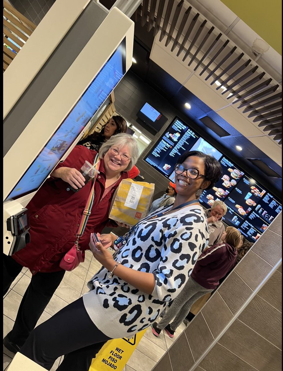 We celebrated the McDonald's Give Back Night on Wednesday, November 15, 2023 at the Lubeznik Family McDonalds Location (7420 Kennedy Ave, Hammond).  Ten percent of the proceeds earned that evening will be given to Scott Middle School.