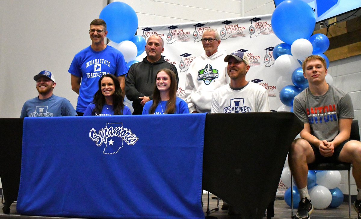 lukemorey99's tweet image. Peyton Smith and Sophie Hale signed their NLI tonight as both Linton seniors will be running at Indiana State