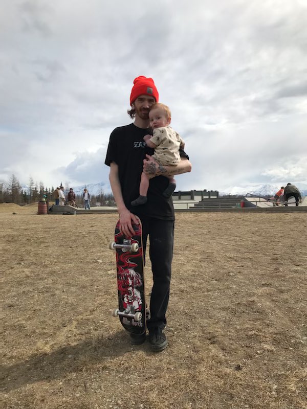 ColbyorGumbo's tweet photo. @horsepower I got back into it this year. I needed something to get out of the house and something to introduce my son to. No super sick clips, just a sloppy crook https://t.co/zdRPOllSoS