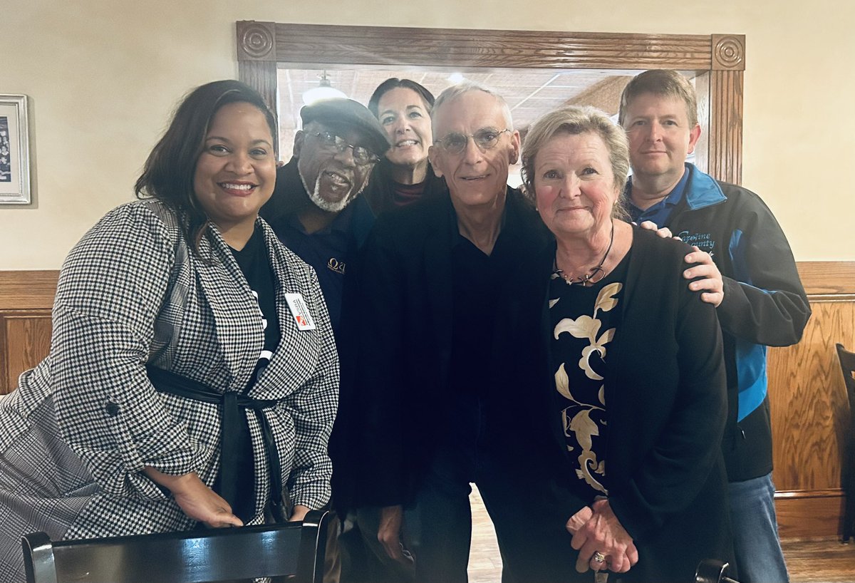 SarahCalveric's tweet photo. Grateful for the time to be together as a Board before two CCPS champions retire after numerous years of service! Thank you Nancy, John , and George❤️! #OneCaroline https://t.co/itnpDXPge4