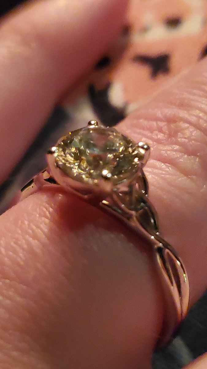 Nothing much has been going on...
Except for a little ol' engagement to <a href="/Incredibob_/">IncrediBob</a> this past weekend 👀. 
#engagement