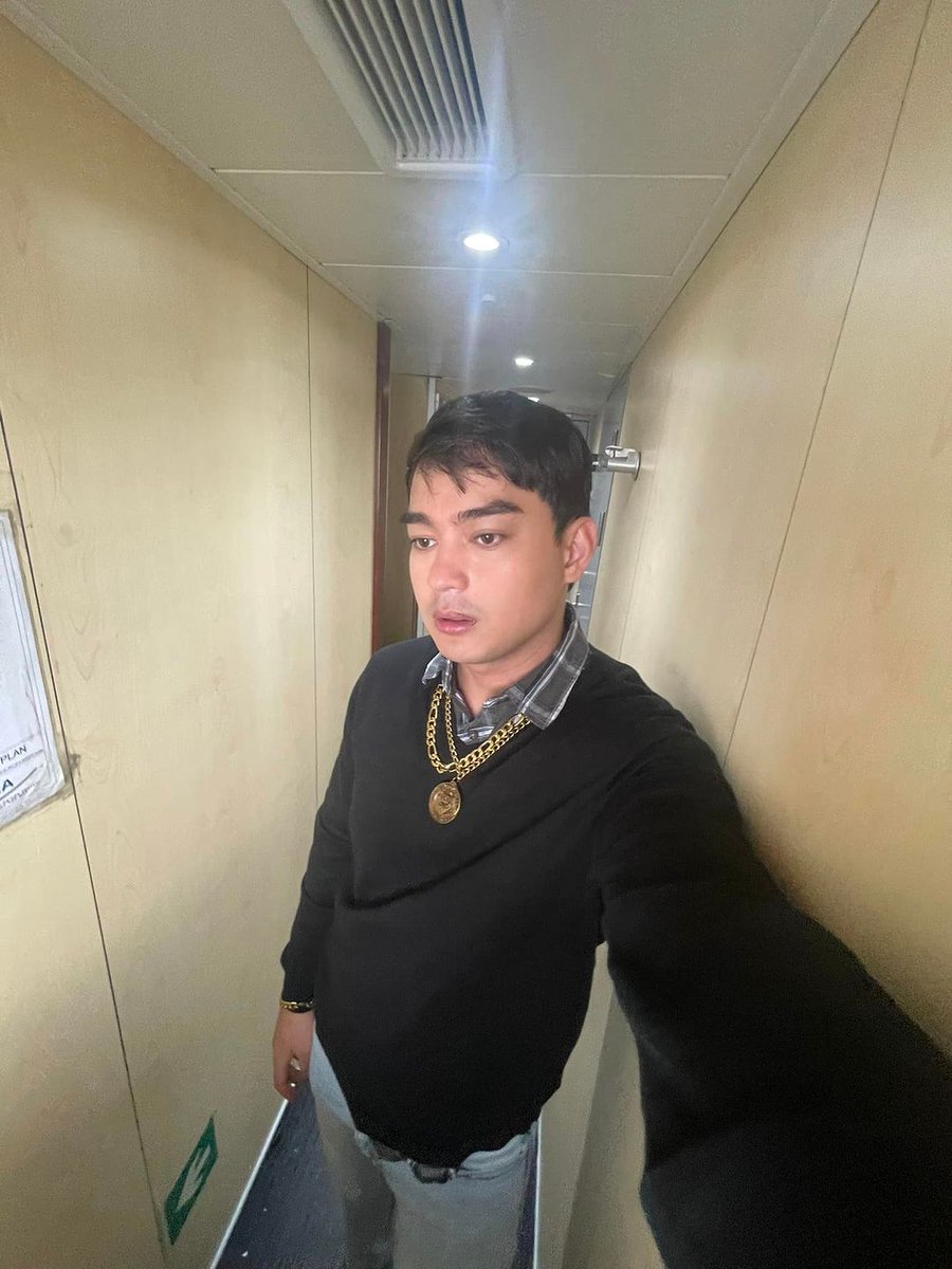 teamtyronneph's tweet image. #SOON: Vance Larena in #Offload

#TEAMTyronneArtist #TeamVance
-----
Follow #VanceLarena on his social media accounts
• Facebook: Vance Larena
• Instagram: vancelarena
• Twitter: @vancelarena_
• TikTok: vancelarena2
• Kumu: vancelarena 
• YouTube: Vance Larena