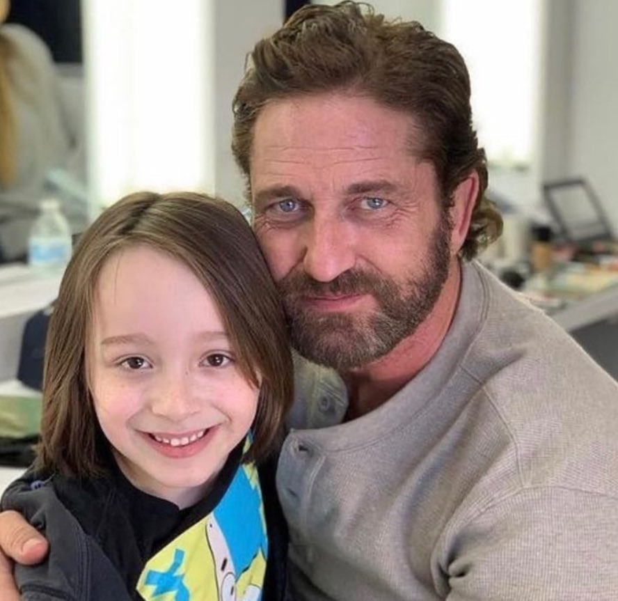 lmgerardbutler tweet picture