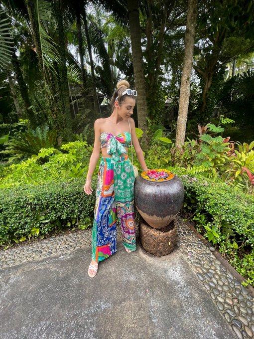 Nature has a way of healing the soul. 🌿 #TakeAHikeDay  I am online now. https://t.co/VAKjJaMPNQ  @EvaAgencyLive<a href="/tag/takeahikeday"class="tags">#TakeAHikeDay</a>