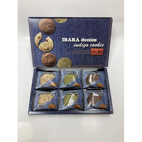 BlueTokyo's tweet image. 202312月23日(土)24日(日)神戸文化ホール公演「くるみ割り人形」初回稽古が本日終了しました。
井原市の久津間製菓株式会社様のインディゴクッキーを差し入れしたところ、大好評でした！
現在、チケット発売中です。学生チケットは3,000円！
是非観に来てください。
詳細は↓
sadamatsu-hamada.fem.jp/nutcracker2023…