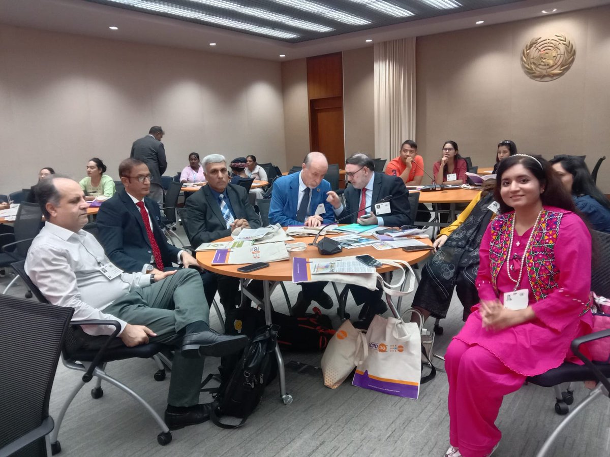 UNFPAPakistan's tweet image. Representatives of #Pakistan government and civil society shared Pakistan&apos;s progress and plans to end maternal mortality in the country at #APPC7 experience-sharing side event on Maternal Health and Maternal Morbidity Trends from  🇧🇩🇳🇵🇵🇰🇱🇰
