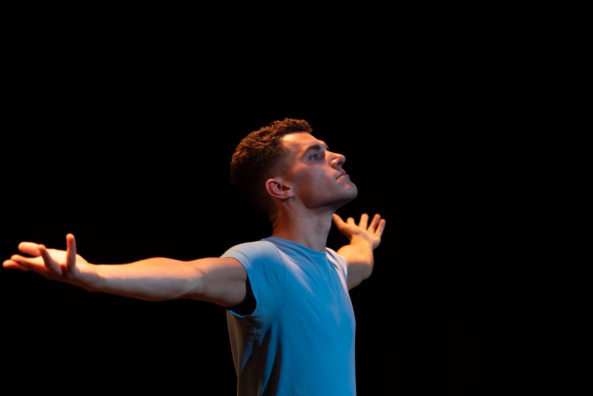 The Reviews Hub (@thereviewshub) on Twitter photo #THEATRE #REVIEW Bonfire <a href="/crucibletheatre/">Crucible Theatre</a> "completely engaging and enjoyable" βοΈβοΈβοΈβοΈ thereviewshub.com/bonfire-tanya-β¦ #Sheffield #THEATRE #REVIEW Bonfire <a href="/crucibletheatre/">Crucible Theatre</a> "completely engaging and enjoyable" βοΈβοΈβοΈβοΈ thereviewshub.com/bonfire-tanya-β¦ #Sheffield