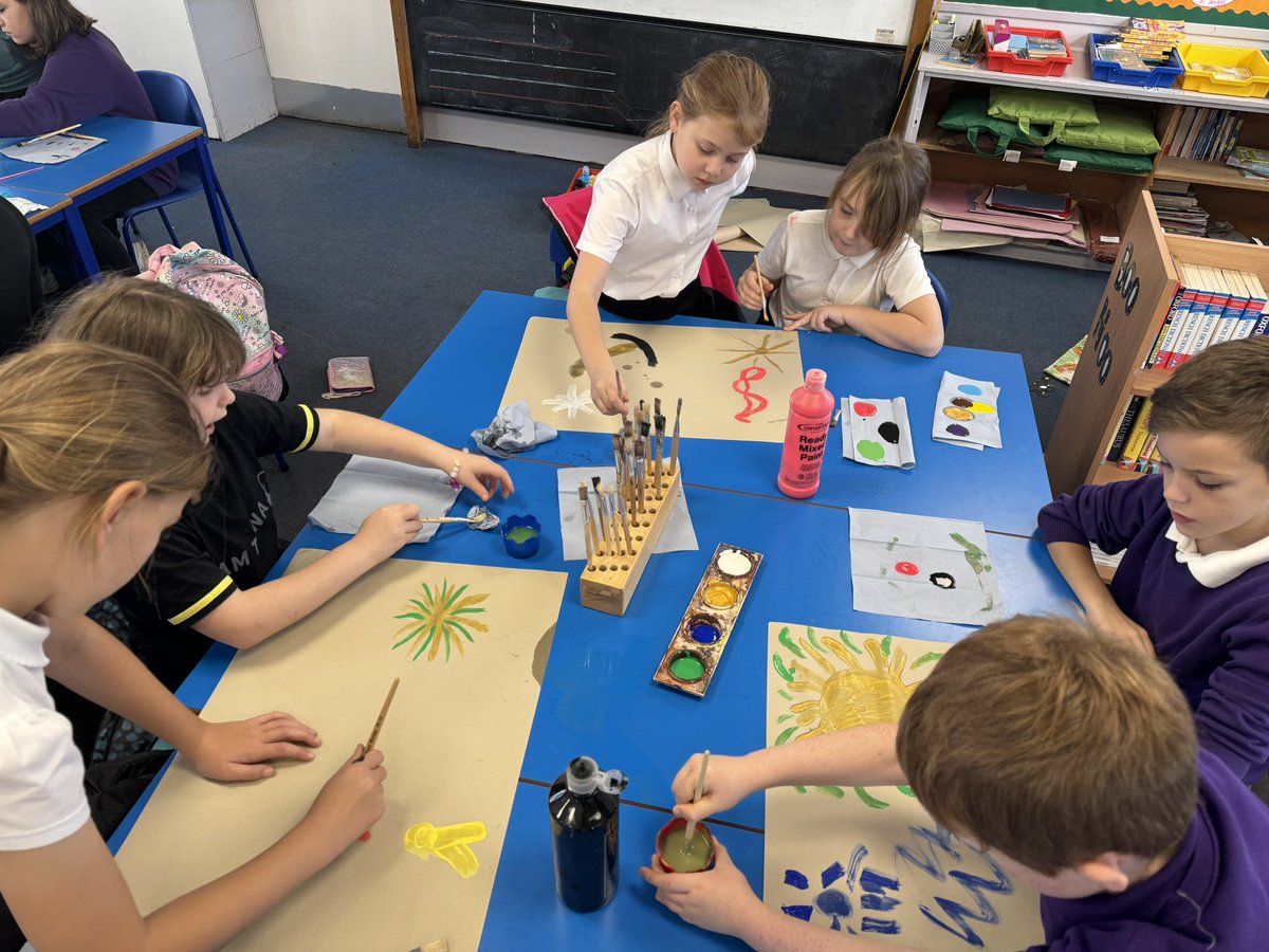 MissMclellandBX's tweet photo. We learned about lines in abstract and action paintings and applied our knowledge to create firework inspired art π. P5 chose whether to use paint or materials such as straws and wool to create their masterpiece. I love to see the concentration on our artistβs faces π #BPSArt https://t.co/dGRfDYSulk