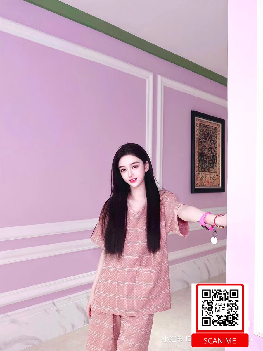 TiffaneySpring2 tweet picture