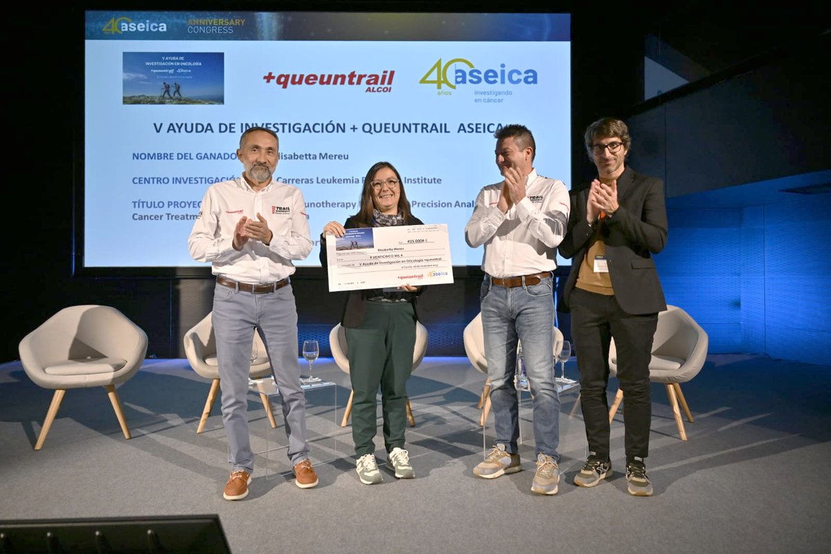 Un año más, +queuntrail <a href="/Trailalcoi/">Trail Solidari Alcoi</a> está presente en #ASEICACongress <a href="/ASEICAnews/">ASEICA</a> para entregar la beca a la investigación del cáncer. Este año se le ha otorgado a <a href="/eli_mereu/">Elisabetta Mereu 🇺🇦</a> del <a href="/CarrerasIJC/">Josep Carreras Leukaemia Research Institute (IJC)</a>. ¡Enhorabuena!