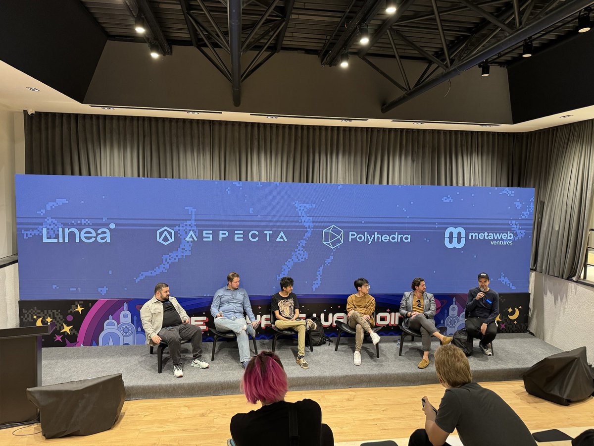 CryptoKitchen23's tweet photo. The panel transformed into a stage for our speakers to discuss the ZK Privacy Solution and its ultimate use cases.

@zkPass @networkstate_ @IntuOfficial @zkBob_ @Unicorn_Venture @airdao_io 

#ZKP #LineaVoyage
#cryptokitchen23 https://t.co/dV8RVRFcrm