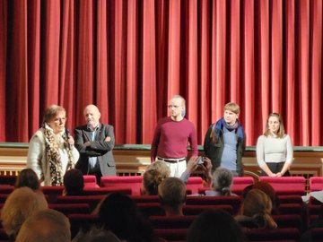 Vergiss Meyn nicht
=> Sehr sehenswerter Film, überzeugend kommentiert von Elisabeth Meyn, Konstantin Wecker und Fabiana Fragale,
gesehen gestern abend im Kino am Sendlinger Tor in München

#VergissMeynNicht #Wecker #steffenmeyn #hambacherforst