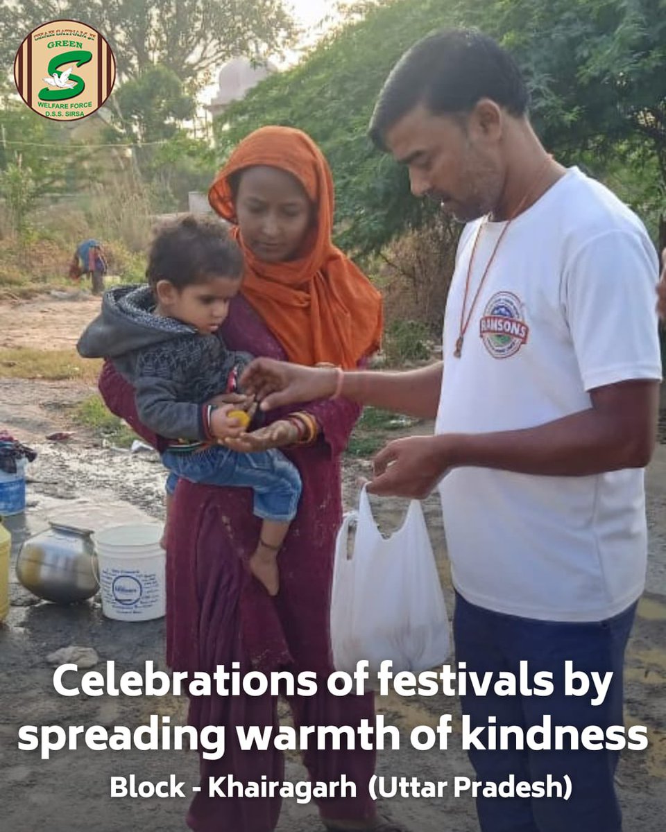 GreenSwelfares's tweet photo. Bringing smiles to every face! Shah Satnam Ji Green 'S' Welfare Force Wing volunteers brought the festival's sweetness to life in slums side, distributing sweets and clothes. Their selfless spirit painted smiles with true colors of joy. #FestivalOfGiving #SharingIsCaring #DeraSachaSauda