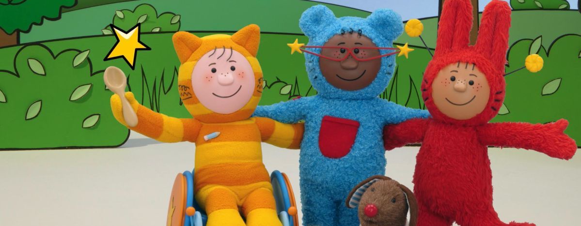 SignaliseCoop's tweet photo. Have you seen? A brand new deaf-created children’s series #Mixmups has premiered on @channel5_tv’s Milkshake!
"It’s a beautiful animation packed full of imagination and, what’s more, it’s a show accessible to every child."
Read more from @Limping_Chicken https://t.co/afGomCYpwq https://t.co/hXosnO18Po
