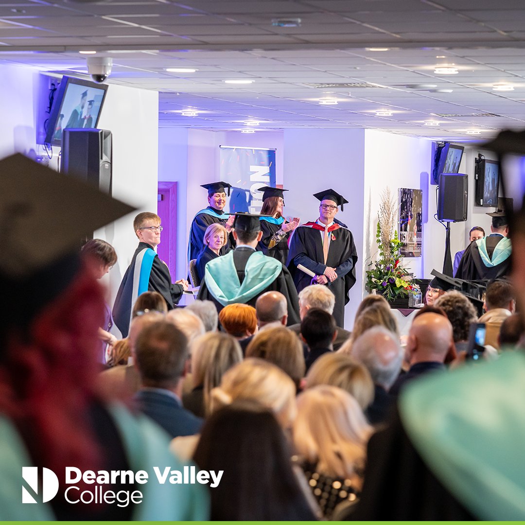 DVCollege's tweet photo. Congratulations to all our Higher Education (HE) Learners Graduating today at the AESSEAL New York Stadium 🎓
Have a wonderful day 🎉
#RNNGraduation #graduation #highereducation #wedeliver #rotherham #futuresforeveryone https://t.co/0aFwyd08Ju